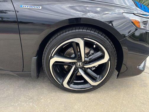 2022 Honda Accord Hybrid Base
