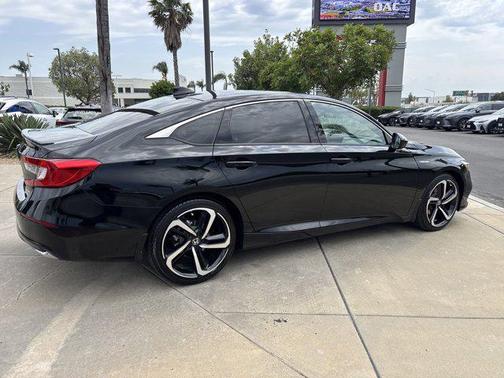 2022 Honda Accord Hybrid Base