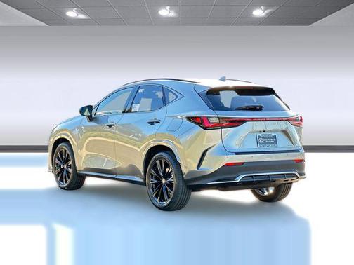 2026 Lexus NX 450h+ F SPORT Handling