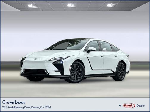 Ultra White 2026 Lexus ES 350e Premium