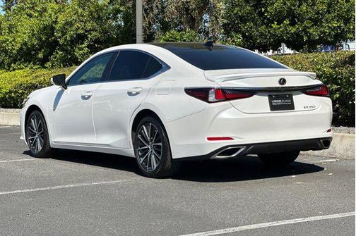 2025 Lexus ES 350 Base