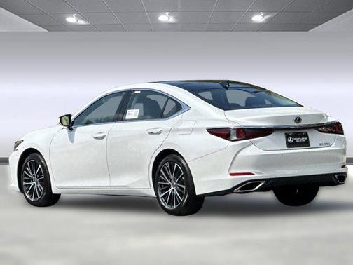 2025 Lexus ES 350 Base