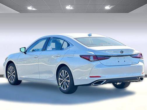 2025 Lexus ES 350 Base