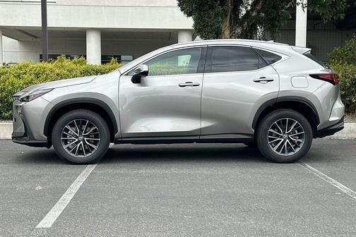 Atomic Silver 2024 Lexus NX 350 Premium