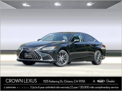 2022 Lexus ES 300h Base