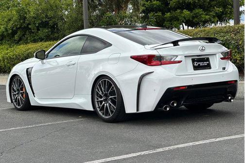 Ultra White 2016 Lexus RC F Base