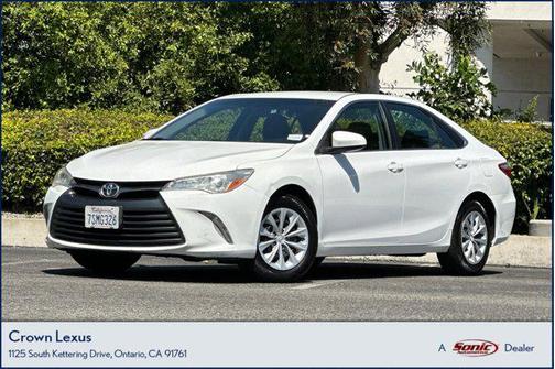 Misty Beige Metallic 2016 Hyundai Accent SE