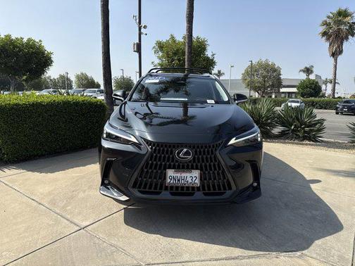 2025 Lexus NX 350h Premium