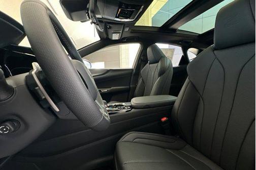 2025 Lexus NX 450h+ F SPORT Handling