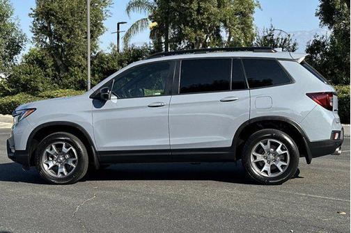 2022 Honda Passport AWD TrailSport