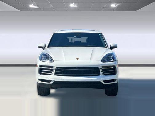 2022 Porsche Cayenne Platinum Edition