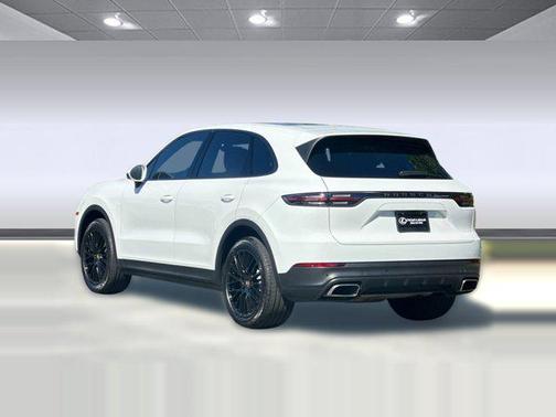 2022 Porsche Cayenne Platinum Edition