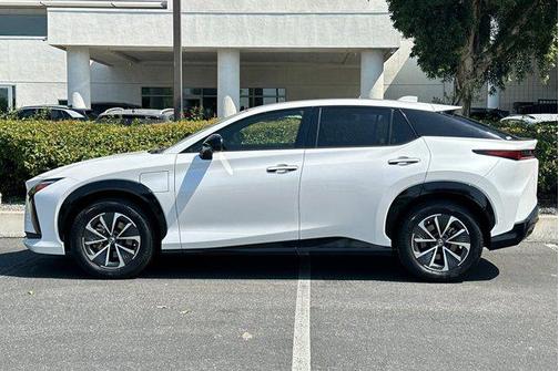 Eminent White Pearl 2024 Lexus RZ 300e RZ 300e Premium
