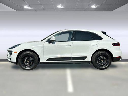 2017 Porsche Macan AWD