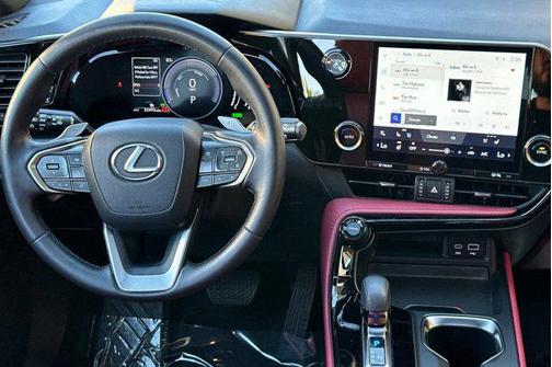 2024 Lexus NX 350h Premium