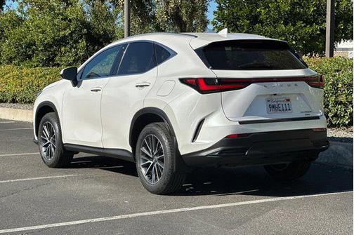 2024 Lexus NX 350h Premium