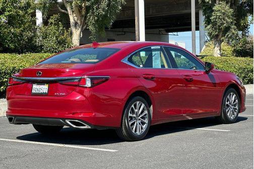 2022 Lexus ES 350 Base