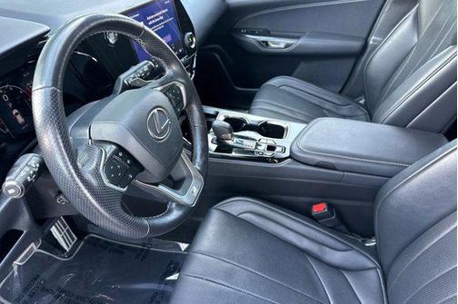 2023 Lexus NX 350 F SPORT Handling