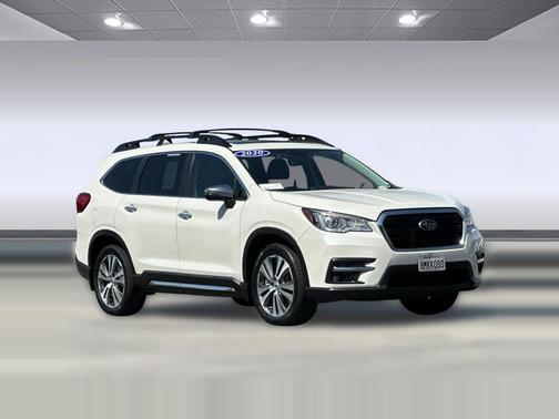 Crystal White Pearl 2020 Subaru Ascent Touring 7-Passenger
