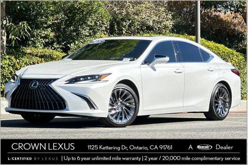 2025 Lexus ES 300h Luxury