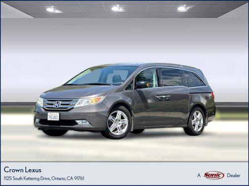 Polished Metal Metallic 2013 Honda Odyssey Touring