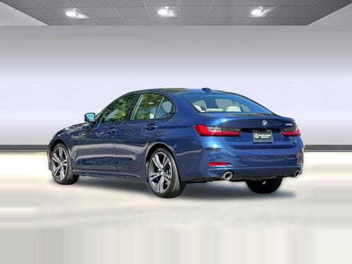 Phytonic Blue Metallic 2023 BMW 330 330i