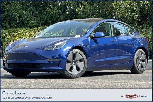 Deep Blue Metallic 2021 Tesla Model 3 Standard Range Plus