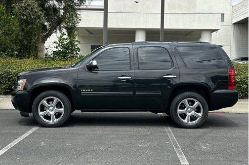Black Granite Metallic 2010 Chevrolet Tahoe LS