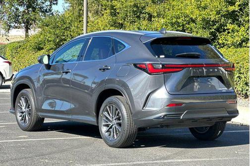 2024 Lexus NX 350h Premium