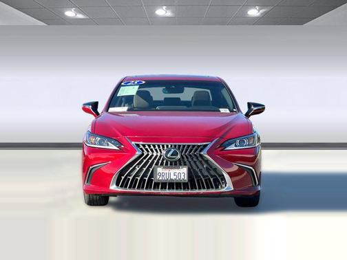 2025 Lexus ES 350 Base