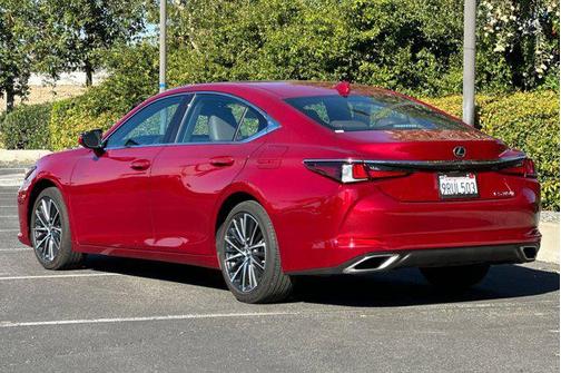 2025 Lexus ES 350 Base