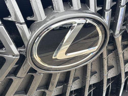2025 Lexus ES 300h Base