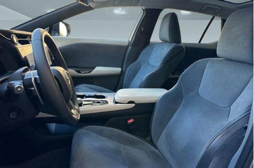 2023 Lexus RZ 450e Luxury