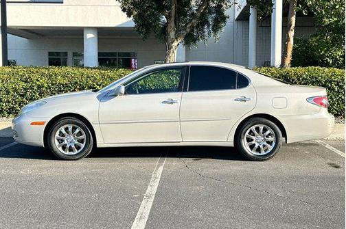 2002 Lexus ES 300 Base