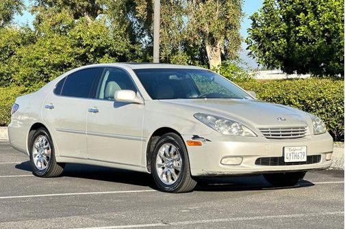 2002 Lexus ES 300 Base