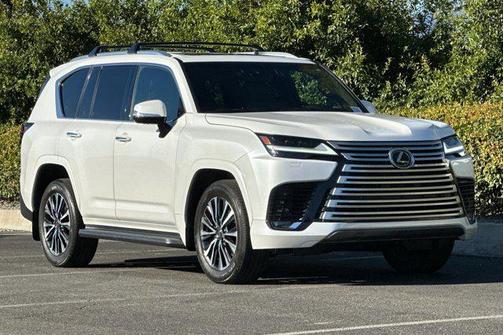 2024 Lexus LX 600 Premium