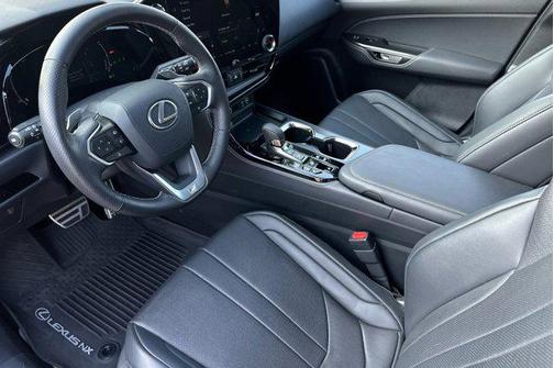 2025 Lexus NX 450h+ F SPORT Handling