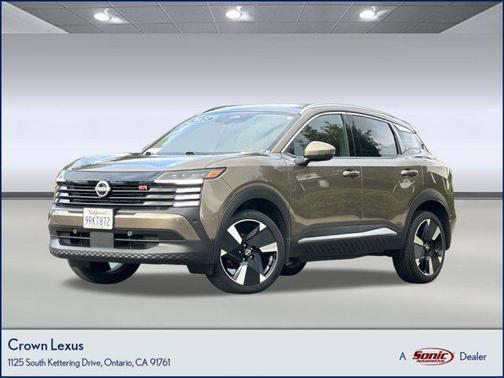 2025 Nissan Kicks SR