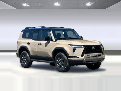 Earth/Black Roof 2026 Lexus GX 550 Overtrail