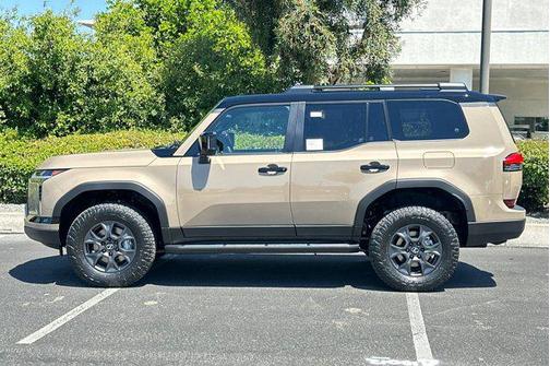 Earth/Black Roof 2026 Lexus GX 550 Overtrail