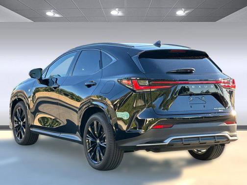 2025 Lexus NX 450h+ F SPORT Handling