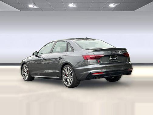 2023 Audi S4 Premium Plus TFSI quattro Tiptronic
