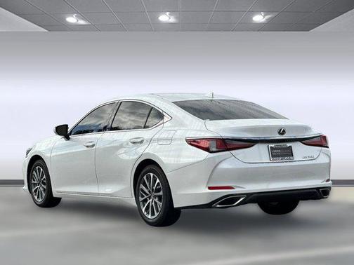 2025 Lexus ES 350 Base