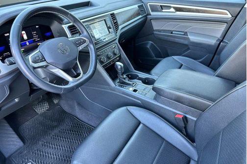 2023 Volkswagen Atlas 2.0T SE
