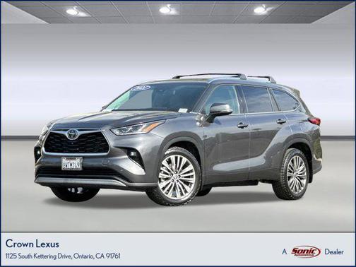 2021 Toyota Highlander Platinum