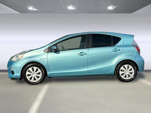 2013 Toyota Prius c One