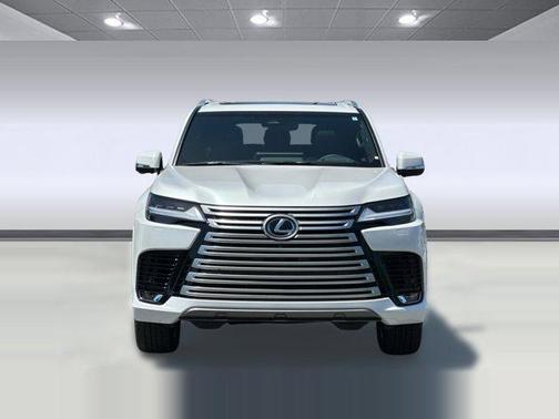 Eminent White Pearl 2026 Lexus LX 600 Luxury