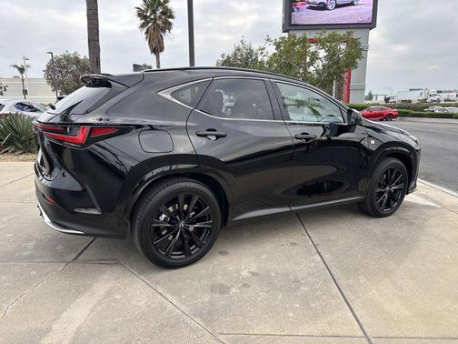 2025 Lexus NX 450h+ F SPORT Handling