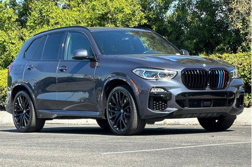 2020 BMW X5 M50i