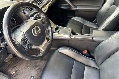 2017 Lexus CT 200h Base